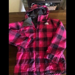 Girls North Face Fuchsia/Black Ski Jacket 10/12